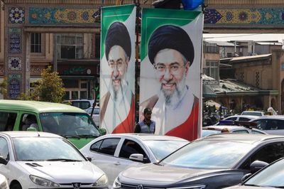 Lãnh tụ tối cao Iran nêu điều kiện chấm dứt xung đột với Mỹ