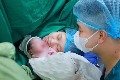 Đề xuất hỗ trợ 4 triệu đồng cho phụ nữ sinh đủ hai con trước 35 tuổi