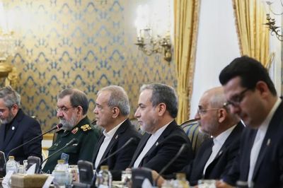Iran thúc đẩy kế hoạch 7 ngày chấm dứt chiến sự, mở lại eo biển Hormuz