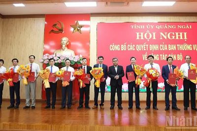 Quảng Ngãi luân chuyển, điều động nhiều cán bộ chủ chốt