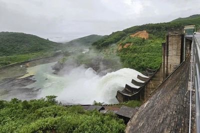 Huế cảnh báo mưa lớn, hai hồ thủy điện dự kiến xả tràn đến hàng trăm m³/s