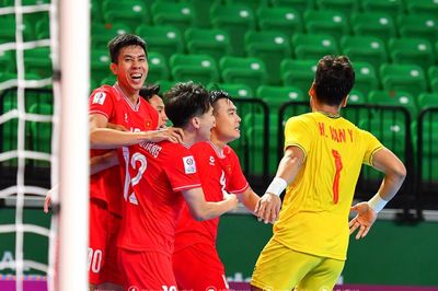 AIMAG 6 hoãn, đội tuyển futsal Việt Nam vẫn sang Nga thi đấu giao hữu