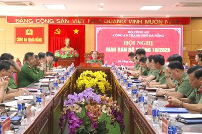 Quyết liệt đấu tranh, đẩy lùi 'tội phạm đường phố'