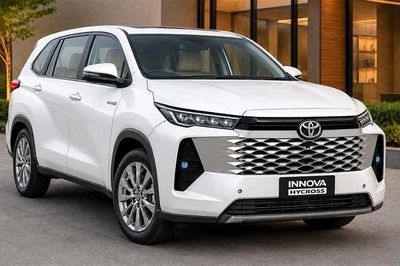 Toyota Innova Cross 2027 ra mắt vào tháng sau thêm động cơ hybrid mới
