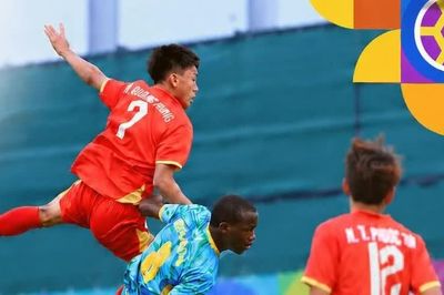 U15 Việt Nam vượt qua U15 Cuba, vào bán kết hạng C World Cup