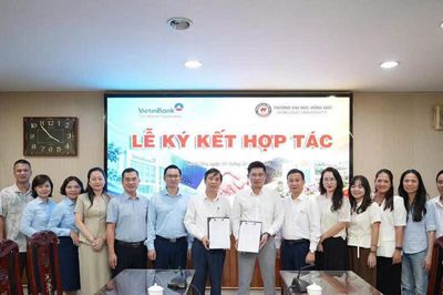 Ngân hàng, doanh nghiệp bắt tay với trường đại học đào tạo nhân lực