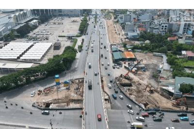 Phân luồng đường Cổ Linh 3 tháng, xe đi thế nào?
