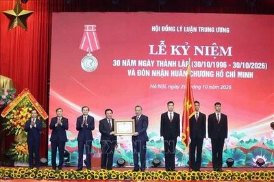 Tổng Bí thư, Chủ tịch nước dự Lễ kỷ niệm 30 năm Ngày thành lập Hội đồng Lý luận Trung ương