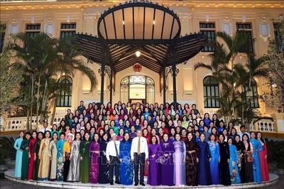 Tổng Bí thư, Chủ tịch nước Tô Lâm gặp mặt nữ đại biểu Quốc hội khóa XVI
