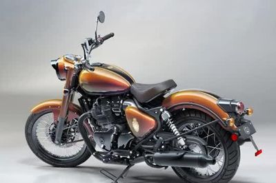 Môtô 648cc, giới hạn 625 chiếc, giá hơn 230 triệu đồng