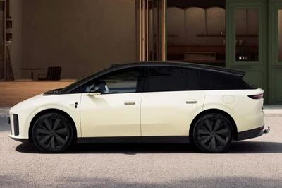 Xe điện công suất 536 mã lực, tầm hoạt động 780km, sạc 10 phút đi thêm 50 km, giá gần 1 tỷ đồng