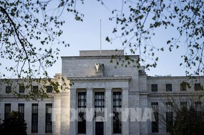 Fed giữ nguyên lãi suất bất chấp mối quan ngại dai dẳng về lạm phát