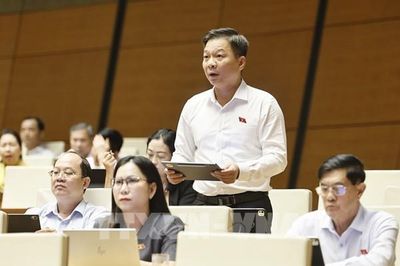 Kỳ họp thứ hai, Quốc hội khóa XVI: Minh bạch giá đất, chấm dứt cảnh người dân đi lại nhiều lần làm thủ tục