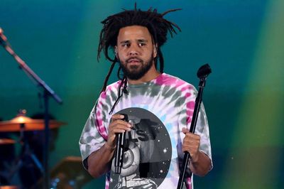 J. Cole từ bỏ ý định giải nghệ