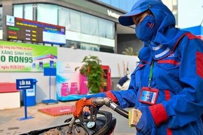 Từ 15 giờ ngày 29/10, giá bán lẻ xăng dầu ở mức nào?