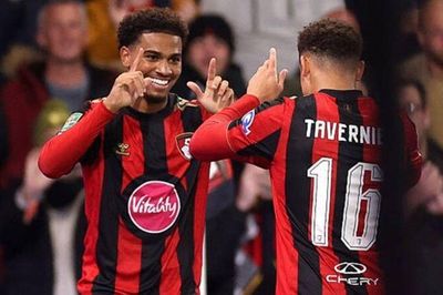 Đè bẹp Aston Villa 3-0, Bournemouth đoạt vé tứ kết