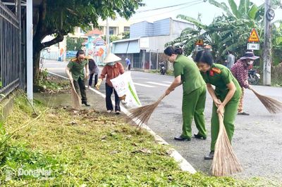Gần dân để cùng giữ bình yên địa bàn