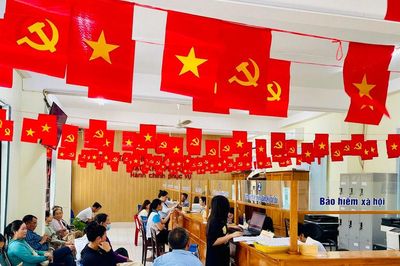 Phú Quý cải cách hành chính từ việc làm gần dân