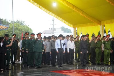 Tổ chức lễ truy điệu, an táng 7 hài cốt liệt sĩ tại phường Quảng Trị
