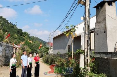 Đẩy mạnh học tập, thực hành theo gương Bác