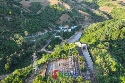 Nỗ lực điều tiết và đa dạng hóa nguồn năng lượng