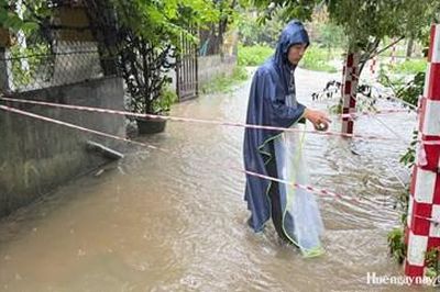Mưa lớn gây ngập úng cục bộ vùng thấp trũng