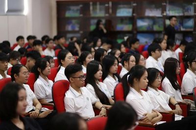 Phát động vai trò tiên phong của sinh viên trong phòng, chống lừa đảo trực tuyến