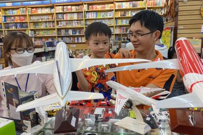 TP.HCM tung chương trình kích cầu hơn 250 tỷ đồng dịp cuối năm và Tết 2027