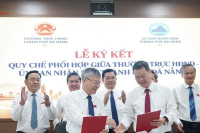 Đà Nẵng: Thường trực HĐND, UBND và Ủy ban MTTQ Việt Nam thành phố ký kết Quy chế phối hợp công tác