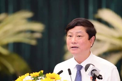 Quyết sách những vấn đề chiến lược cho giai đoạn phát triển mới