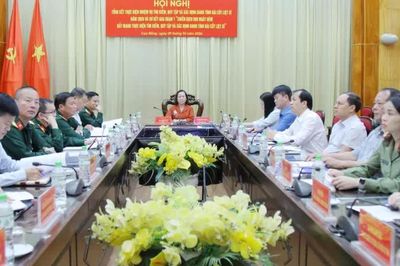 Quân khu 1 tặng bằng khen 12 tập thể, cá nhân trong tìm kiếm, xác định danh tính hài cốt liệt sĩ