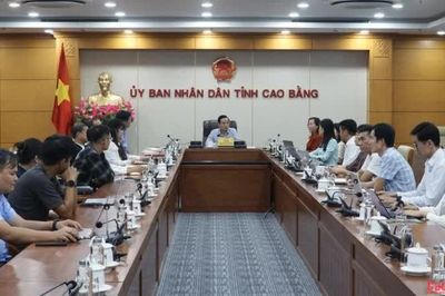 Tập trung phát triển các sản phẩm du lịch có chiều sâu, thu hút khách du lịch Ấn Độ đến Cao Bằng
