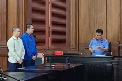Thanh niên dùng kéo đâm người vì tiếng nẹt pô xe