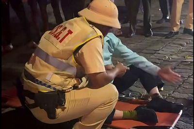 Danh tính người đàn ông có biểu hiện bất thường, tát CSGT ở Hà Nội