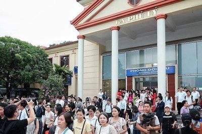 Từ ngày 1-11, tàu NA2 tuyến Vinh – Hà Nội dừng đón, trả khách tại ga Phủ Lý