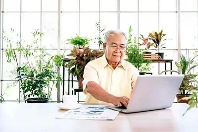 Singapore đẩy nhanh lộ trình nâng tuổi nghỉ hưu lên 65
