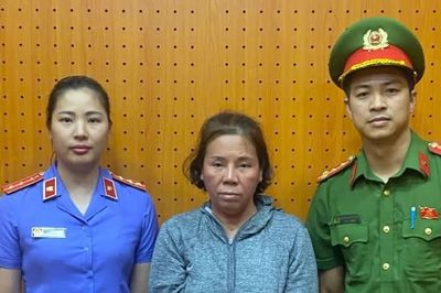 Khởi tố người đàn bà tự nhận chuyên chữa bệnh hiểm nghèo