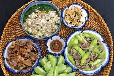 Việt Nam có loại rau không chăm vẫn mọc um tùm, ăn đúng lợi đủ đường
