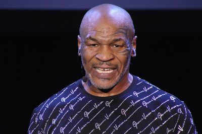 Mike Tyson: Kiếm 21 triệu USD sau 91 giây, hôn nhân tan vỡ sau 8 tháng