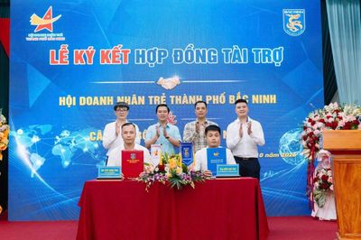 CLB Bóng đá Bắc Ninh nhận tài trợ 150 tỉ đồng từ Hội Doanh nhân trẻ thành phố
