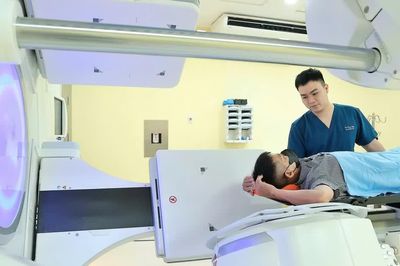 Chuyên gia hàng đầu trong nước và quốc tế chia sẻ những tiến bộ mới trong lĩnh vực ung thư