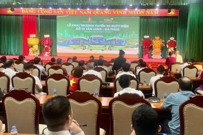 Thái Nguyên khai trương tuyến xe buýt điện đầu tiên kết nối Tân Long-Đa Phúc