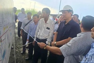 Bộ Xây dựng kiểm tra tình hình triển khai Dự án cao tốc Châu Đốc-Cần Thơ-Sóc Trăng
