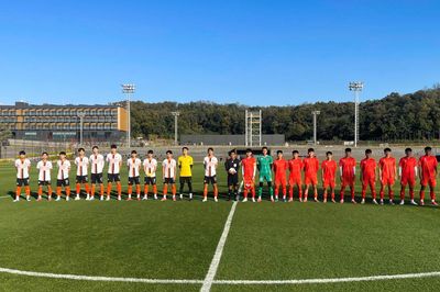 U.17 Việt Nam sang UAE tập huấn