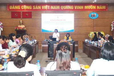 Bồi dưỡng giáo viên, đẩy mạnh xã hội hóa khi triển khai tiếng Anh ở bậc mầm non
