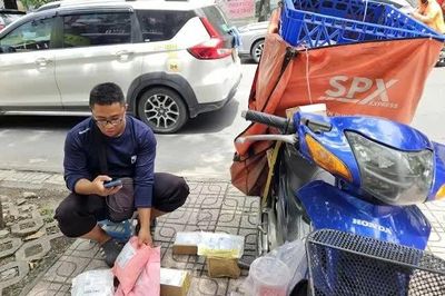 [VIDEO] Phí sàn thương mại điện tử bào mòn lợi nhuận người bán