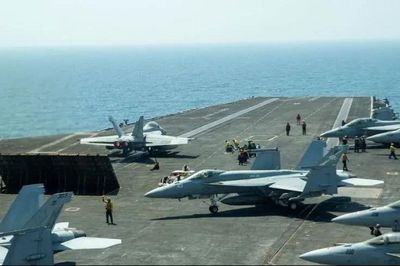 Truyền thông: Mỹ điều 10 máy bay vận tải quân sự đến Israel, Nhà Trắng nhóm họp về Iran