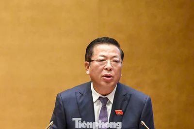 Bộ trưởng Bộ Xây dựng: Kiểm soát đặt cọc, lập mã định danh bất động sản để chặn gian lận, đầu cơ