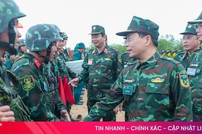 Hà Tĩnh tổ chức thành công diễn tập thực binh đánh địch đổ bộ đường biển