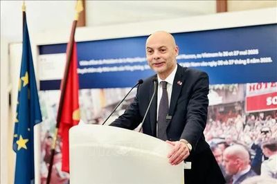 Đại sứ Pháp Didier Le Bret: Việt Nam đang phát triển tự tin và cởi mở